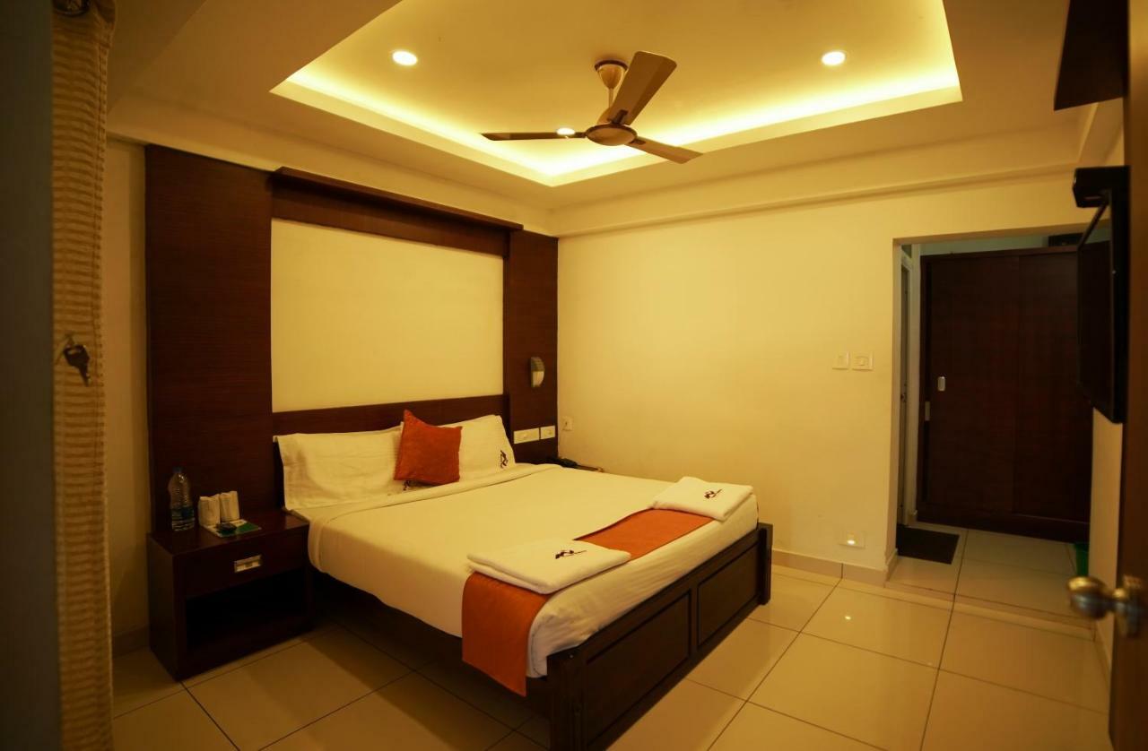Mount Valley Resort - A Secluded Getaway Munnar Buitenkant foto