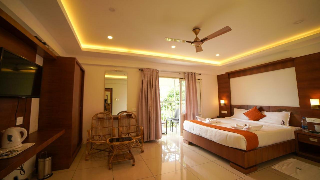 Mount Valley Resort - A Secluded Getaway Munnar Buitenkant foto