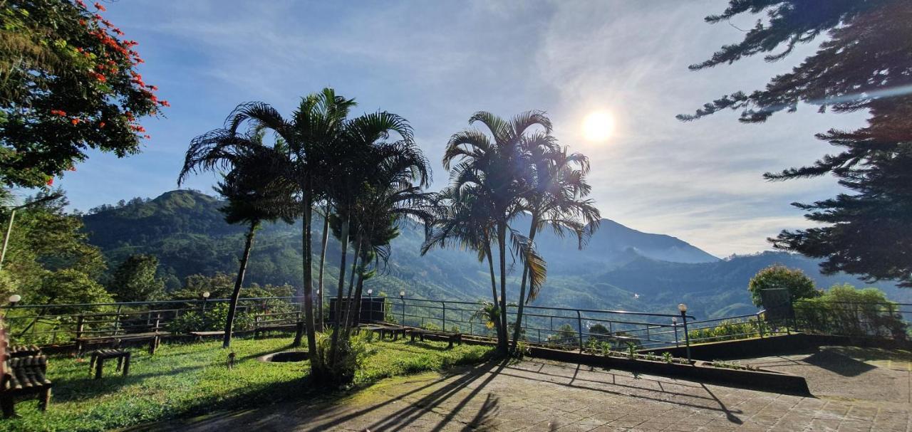 Mount Valley Resort - A Secluded Getaway Munnar Buitenkant foto